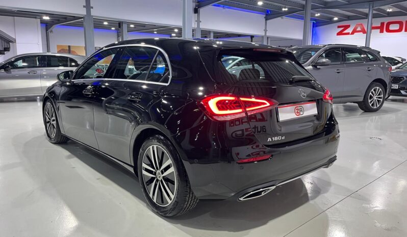 MERCEDES GLA 180d