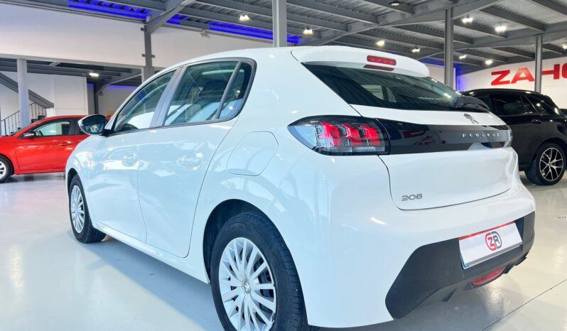 PEUGEOT 208 01/2021