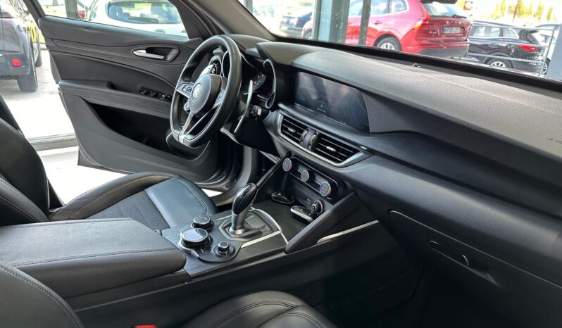 ALFA ROMEO STELVID EXACUTIVE 01/2019