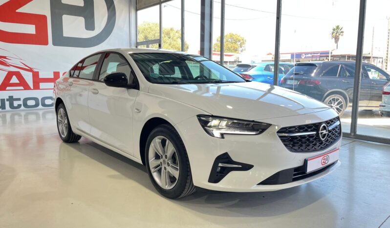 OPEL INSIGNIA 06/2021
