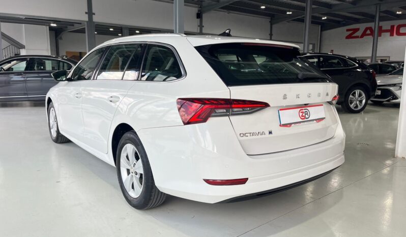 SKODA OCTAVIA 02/2021