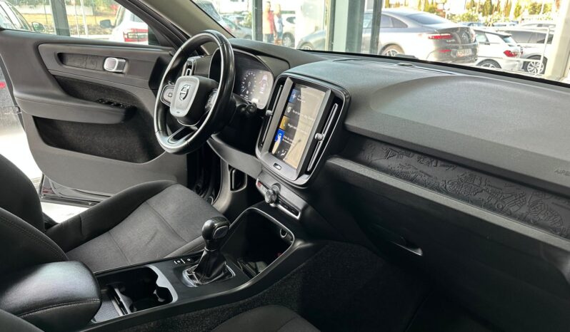 VOLVO XC-40 02/2021