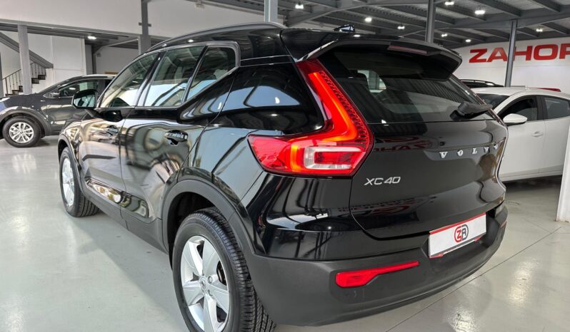 VOLVO XC-40 02/2021
